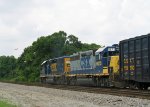 CSX 6083 & 6073 lead a train northbound